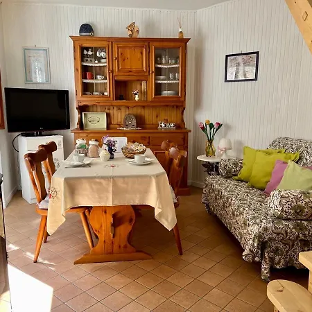 Casa Elena Apartment Sueglio